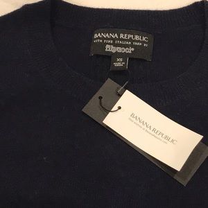 Banana Republic finest sweater